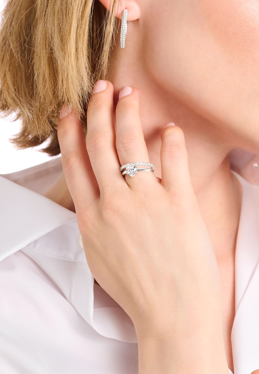 Bague blanche Zirconia en forme de coeur Argent