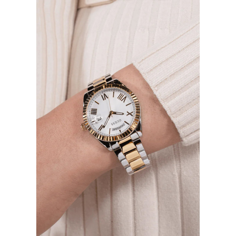 GUESS Luna Women's Watch
